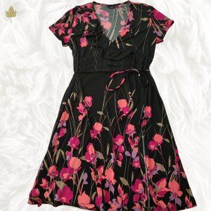 Floral Wrap Dress, Short Sleeve | APT9 | Size M